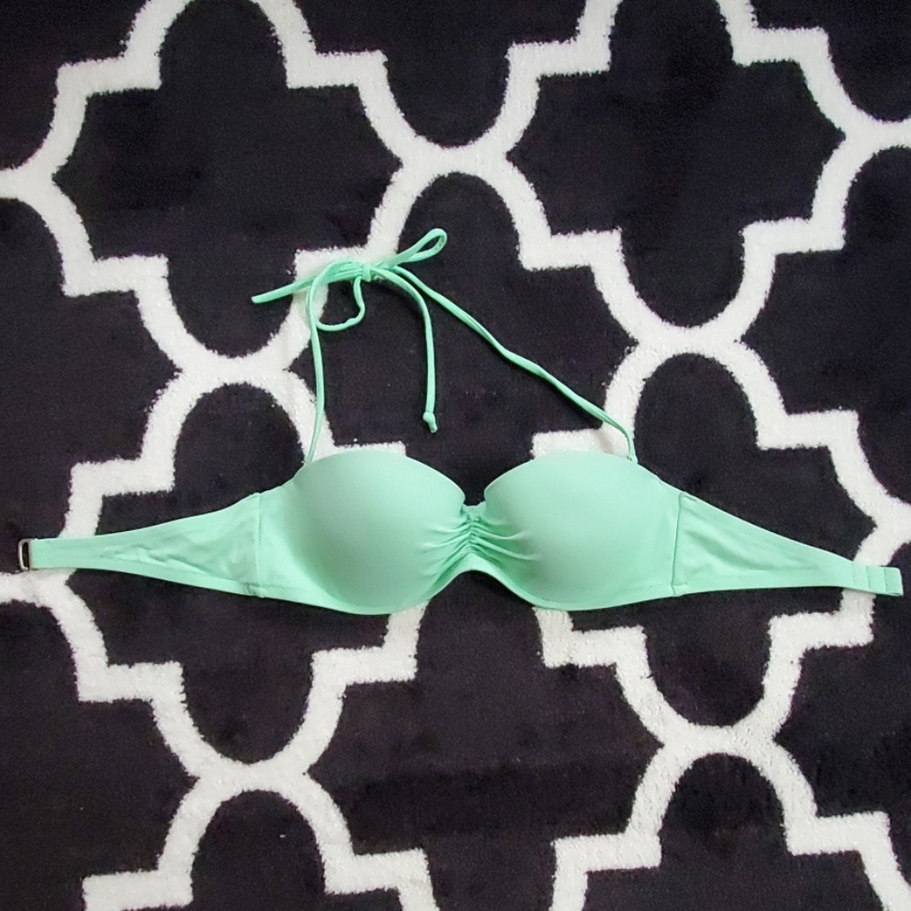 Victoria's Secret Pastel Green Bikini Top